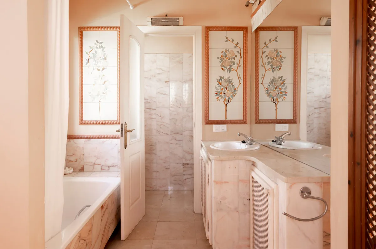 844aa423-f5bc-43b7-abf9-6591351a2637