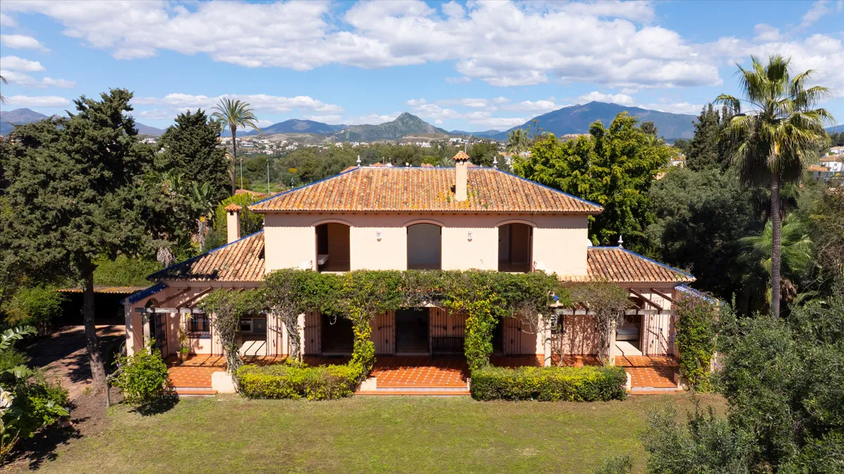 f1daede3-7c1e-4f8b-9f84-3ebaed5b7988