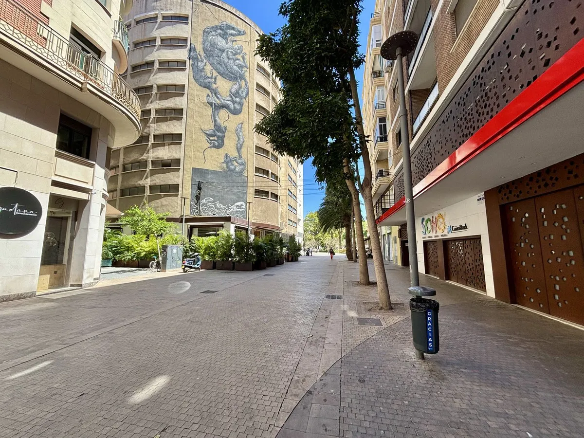 649bda7b-80a0-4c85-b11a-3a43cf4e981d