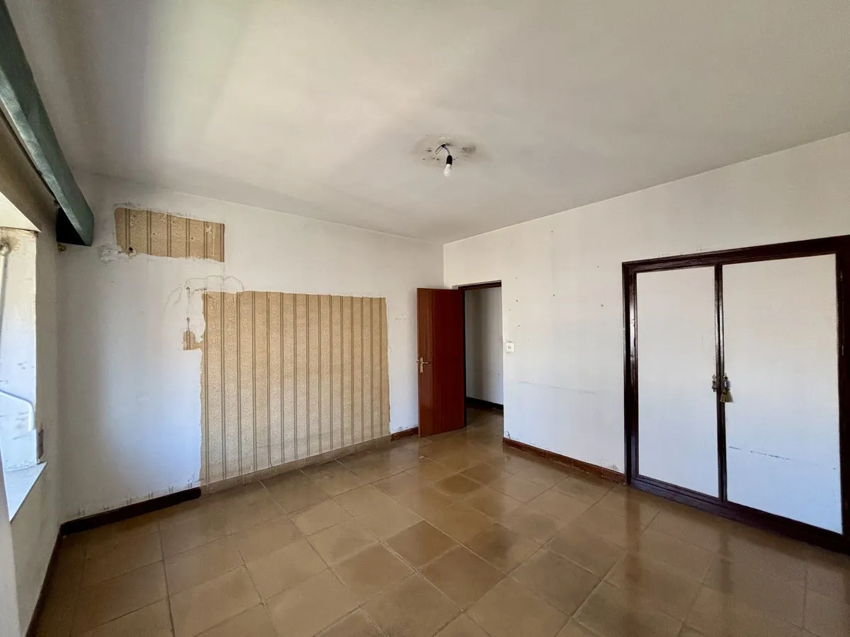 77b3980f-18ef-4b11-81af-4716ce6194f1