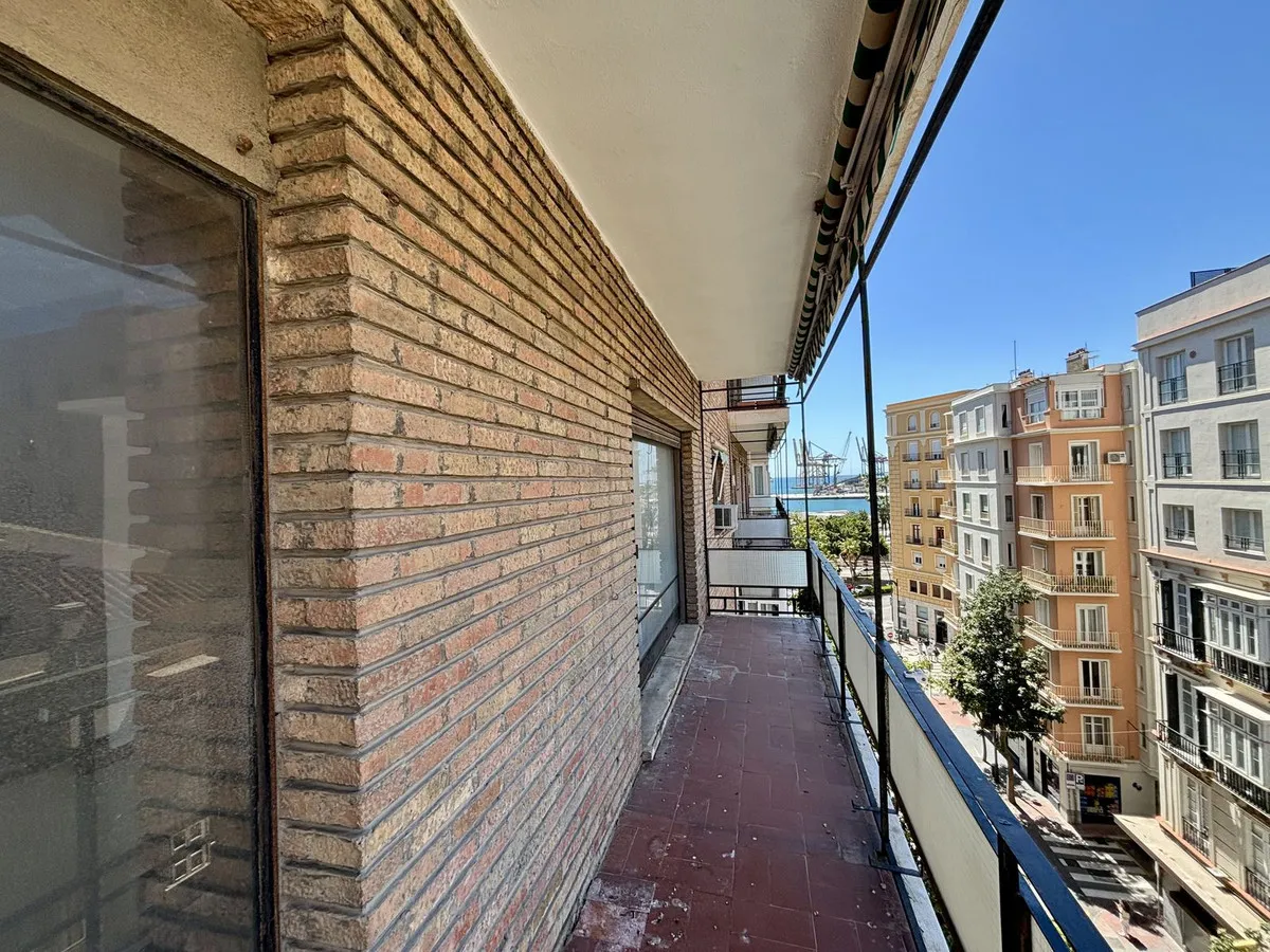 83307995-dc90-4316-8059-42acabf32e9b