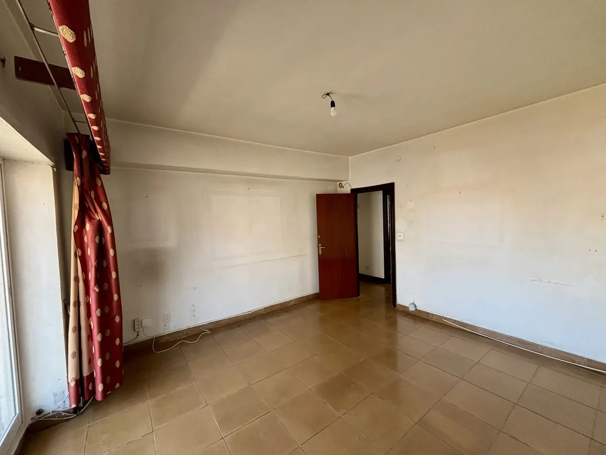 86581784-8bc0-4136-9884-8444ac1be2a8