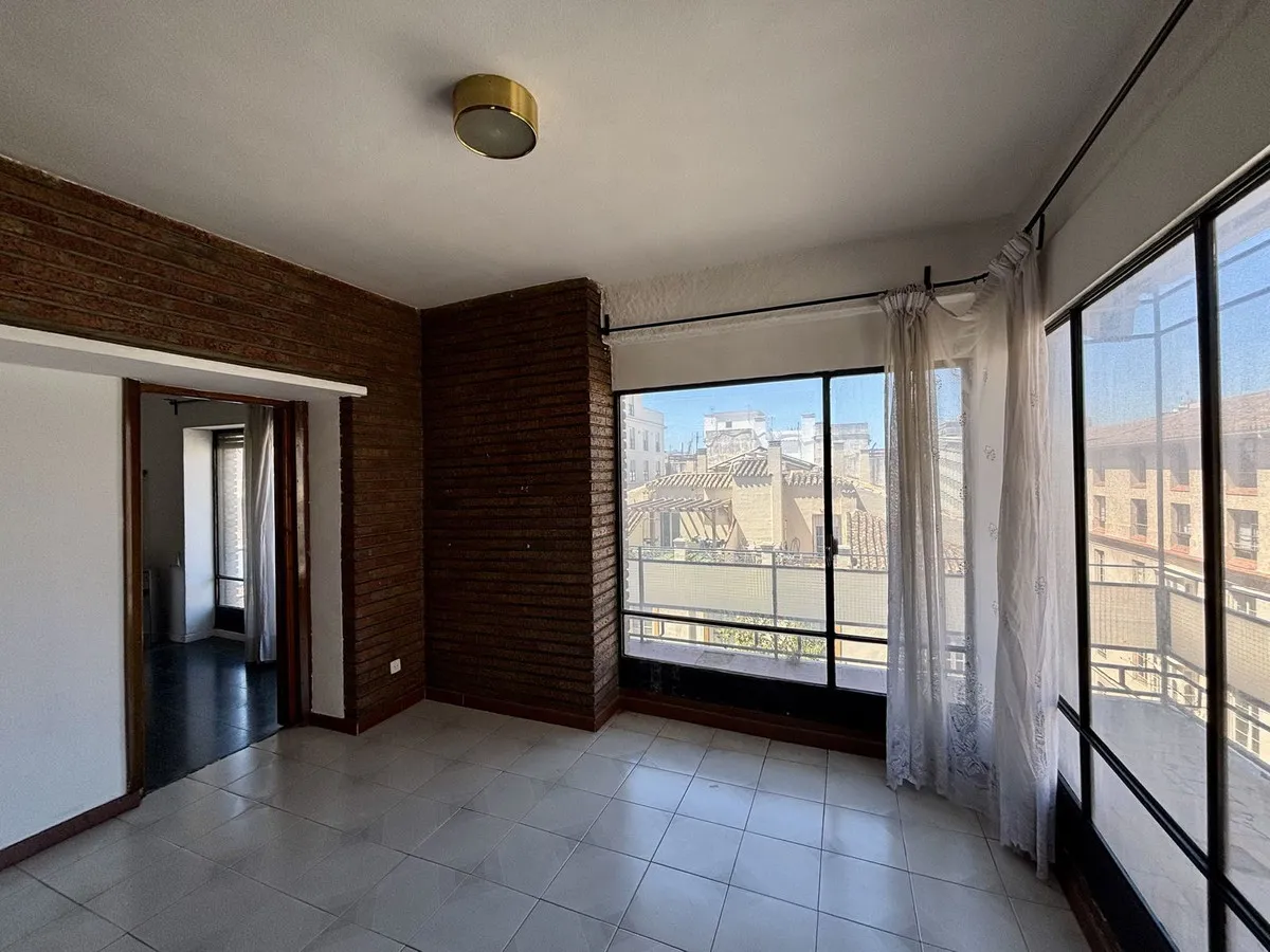 dccd1eb2-17ba-4e18-9eaa-0e6a3a73fd1f