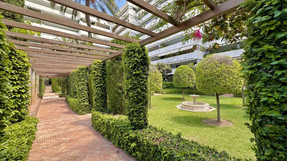 0200e71f-c7a7-42bc-8e3d-df44fbf657bb