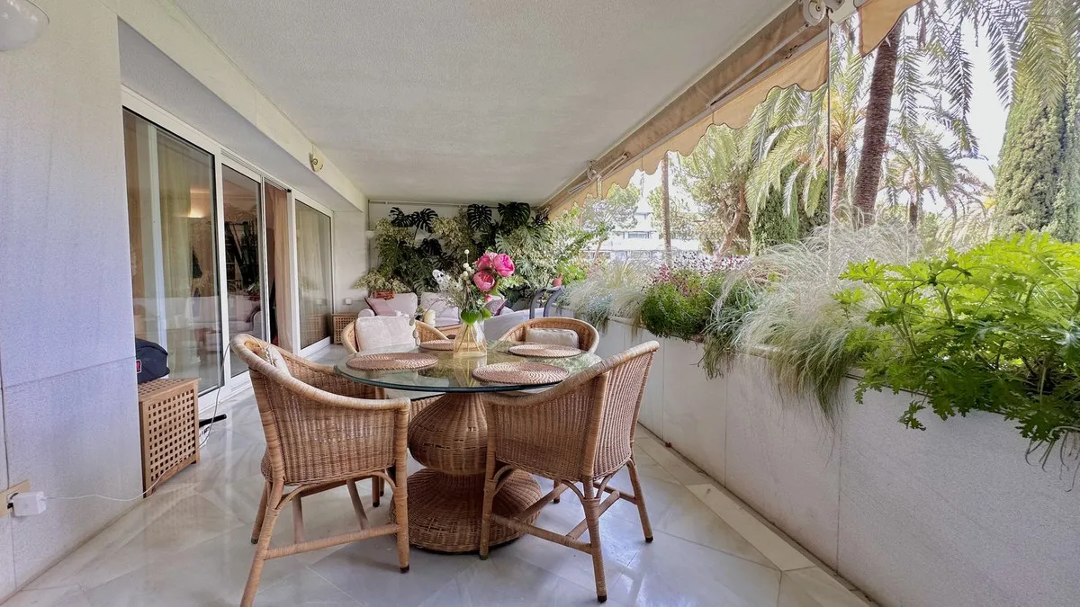 3ea4dfaf-48b2-42f7-ac13-f718573be94a