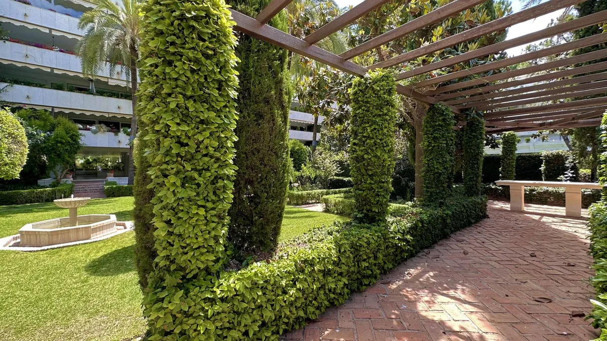 a62a4158-946e-44c6-b5cd-b4ab52f16c65