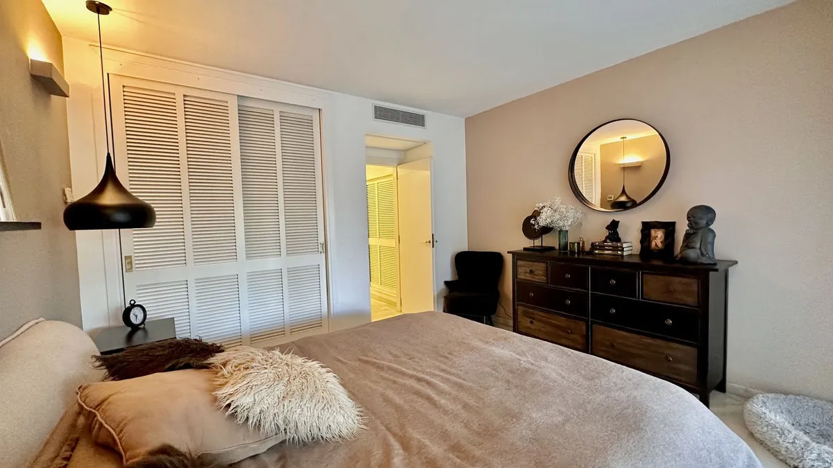 b0fd6db2-1bcc-41f4-bcbf-e432b5025c62