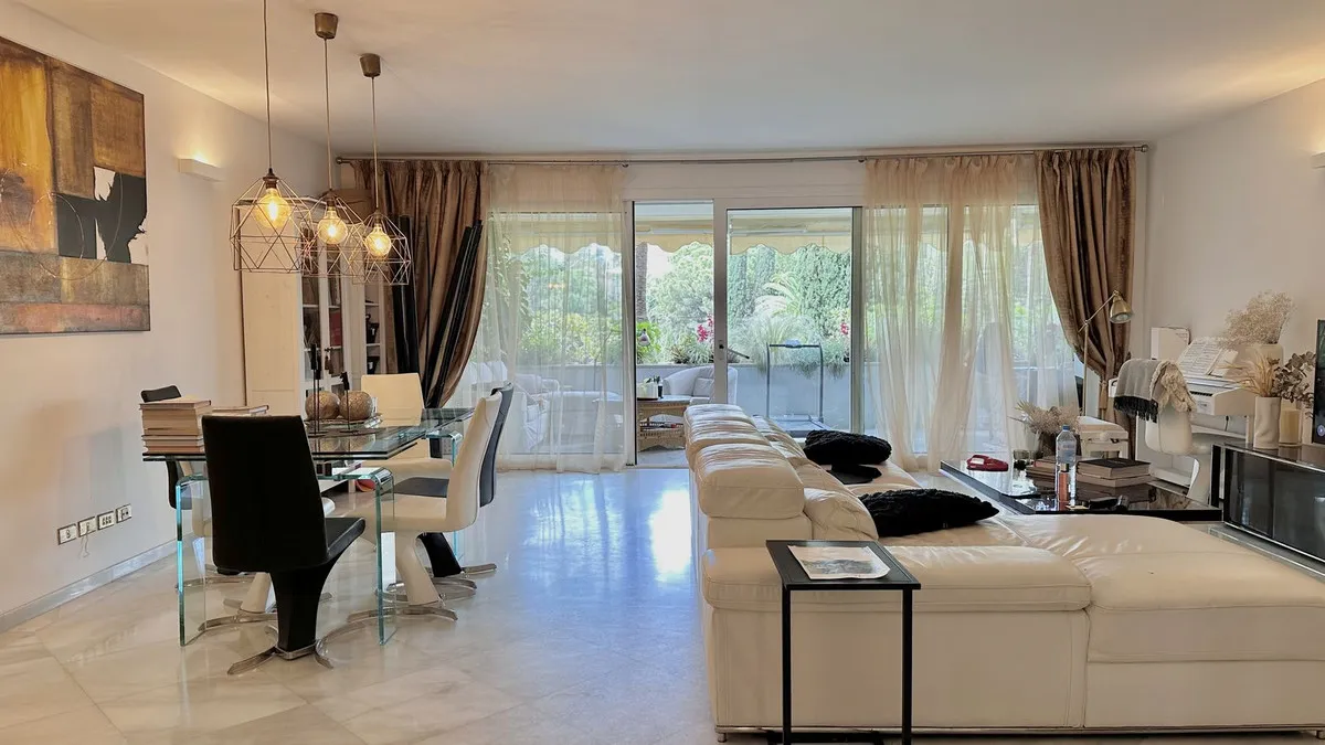 d0b2818c-9f18-4440-a855-7ad490ac4eeb