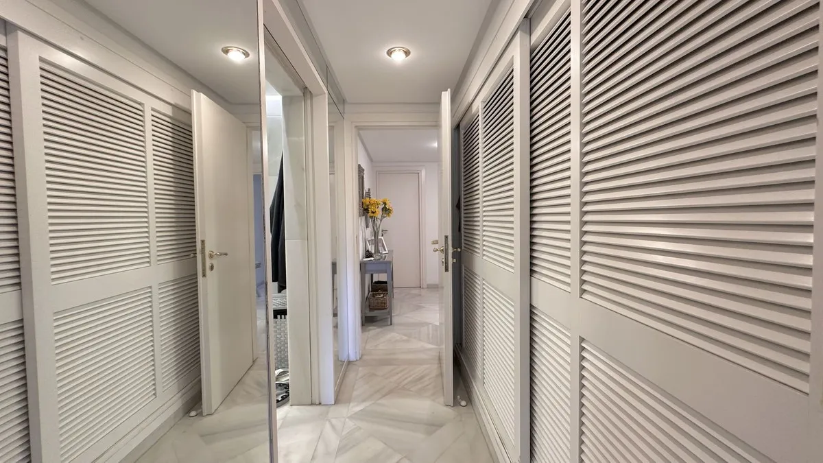 f6fcbac6-815a-42a3-92a5-47499c986e49