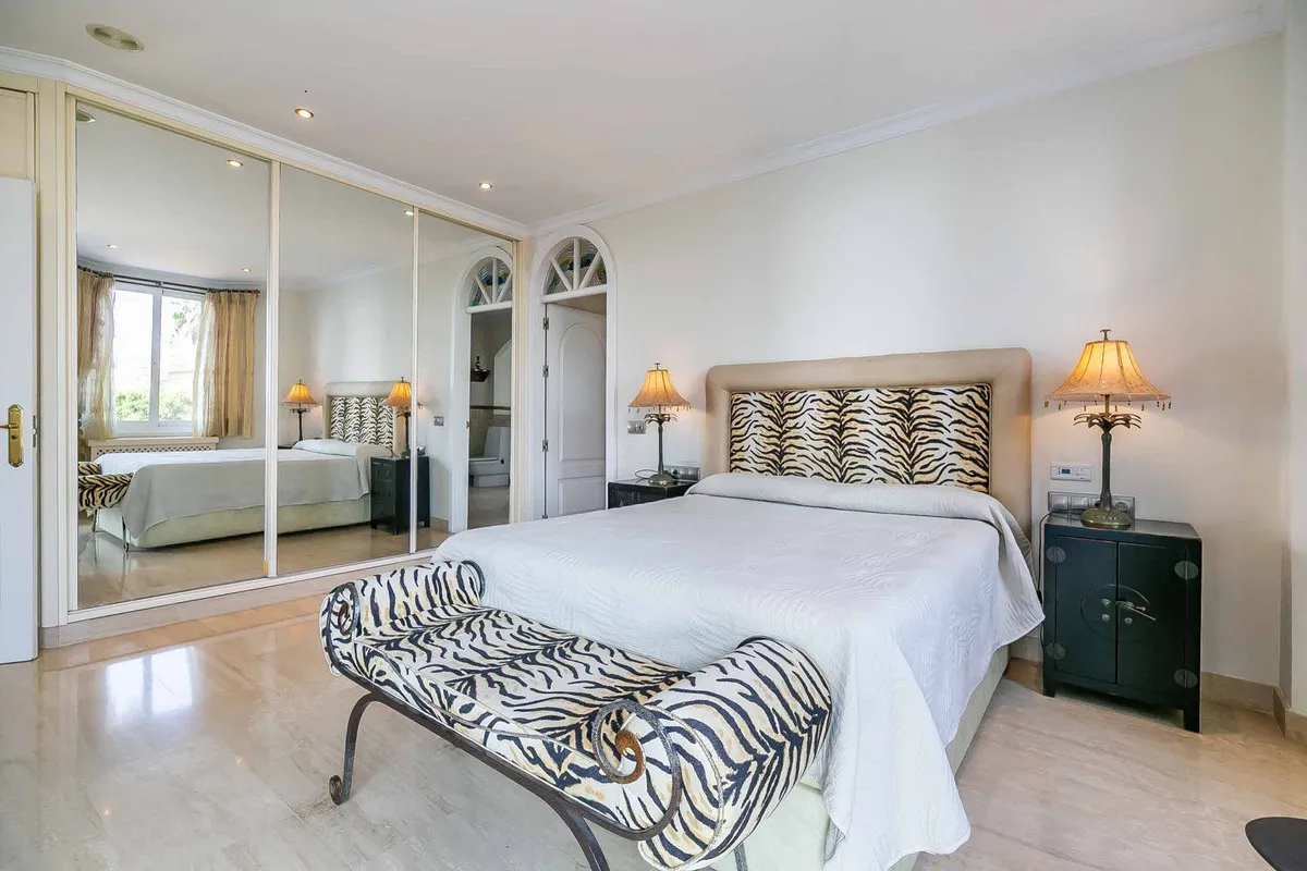 103d6138-c46f-4612-8c06-e5f83a115a2a