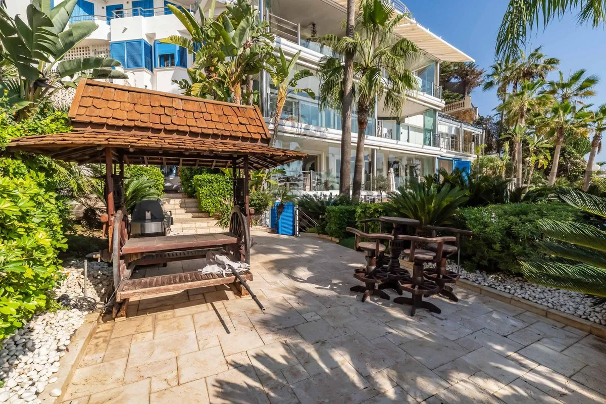 15574627-471b-48e0-a44a-4134d272a7d8