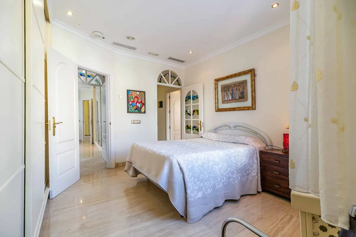 34293f3e-0e96-407b-941f-976dc8997de7