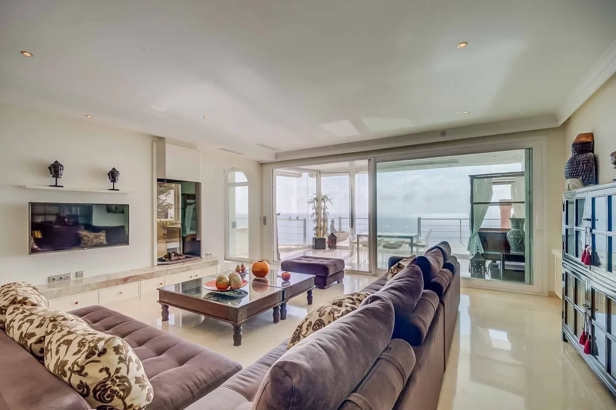 61d65866-6c1d-46d7-ac1c-a4c60b7f5254