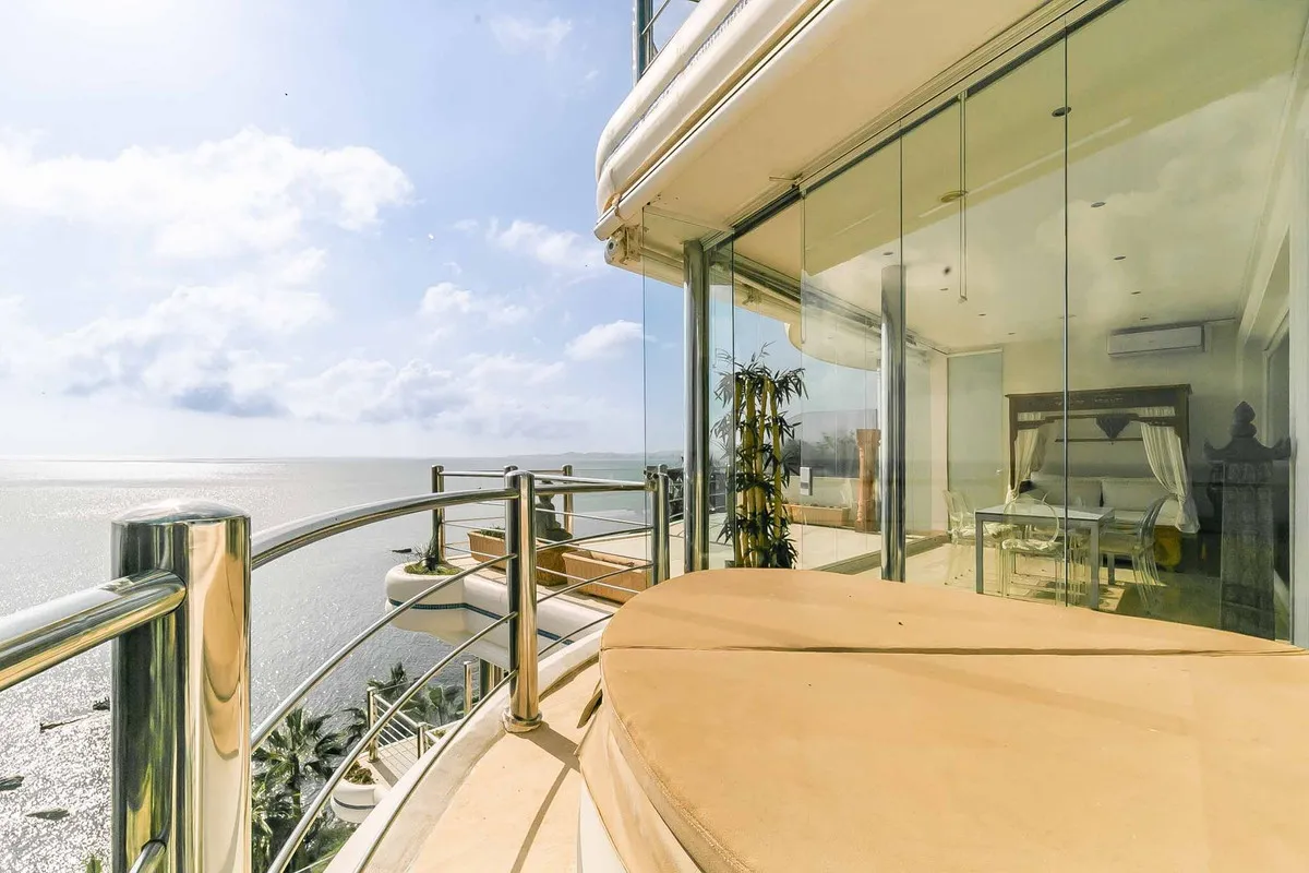 9ba6001d-f844-42bf-8185-b25a75a21b37