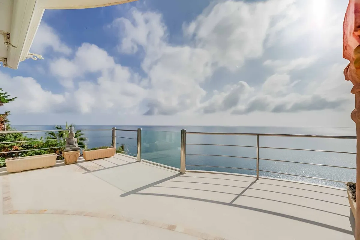 d25a808d-3ba4-4f83-8791-86b00c614ba8