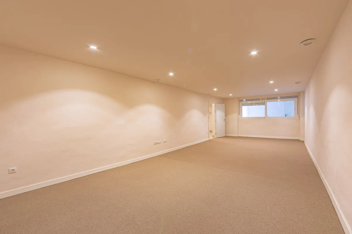 61584f02-39a6-4a62-9b8f-0c2d9d99607c