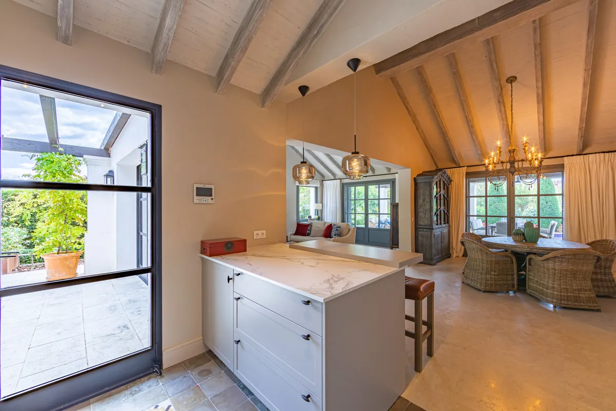 7aa52d64-772b-4732-bc2d-39602b59ee53