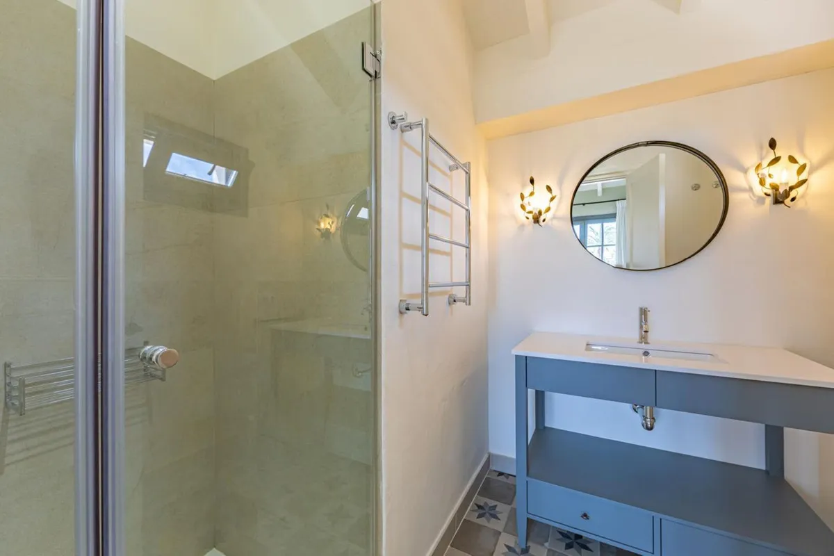 8139b111-d730-4c1a-bb8f-a5b94abcb7e9