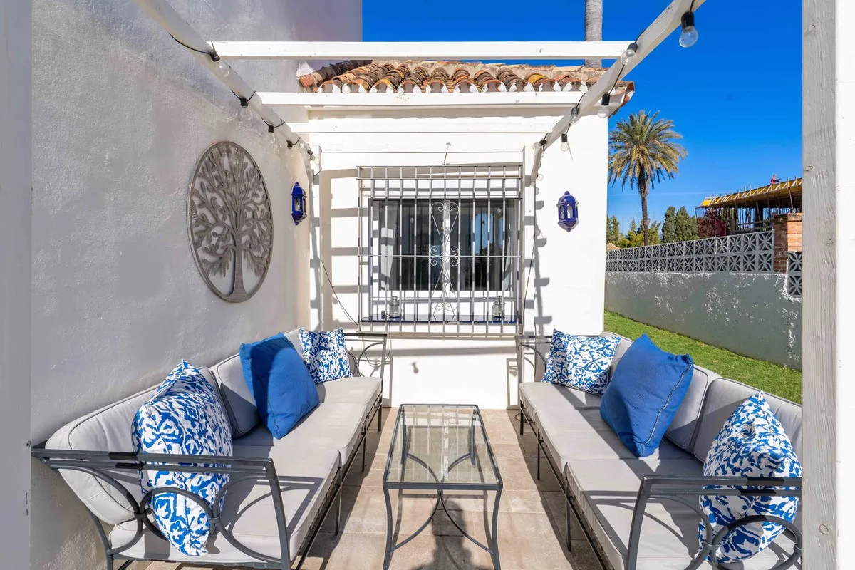 0b7e67f7-aa96-482a-8fa0-6aaea63fa08e