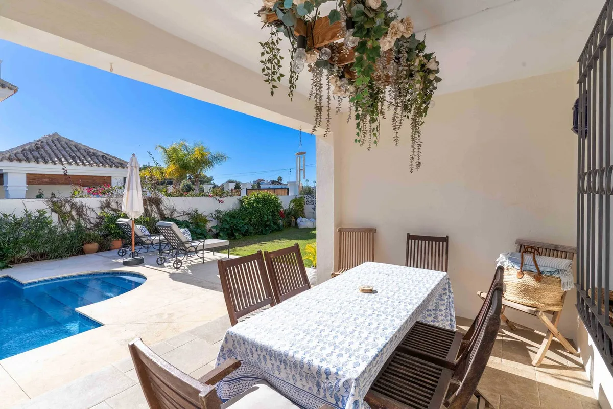 31e8cb82-98c3-4d54-a7eb-375c35971757