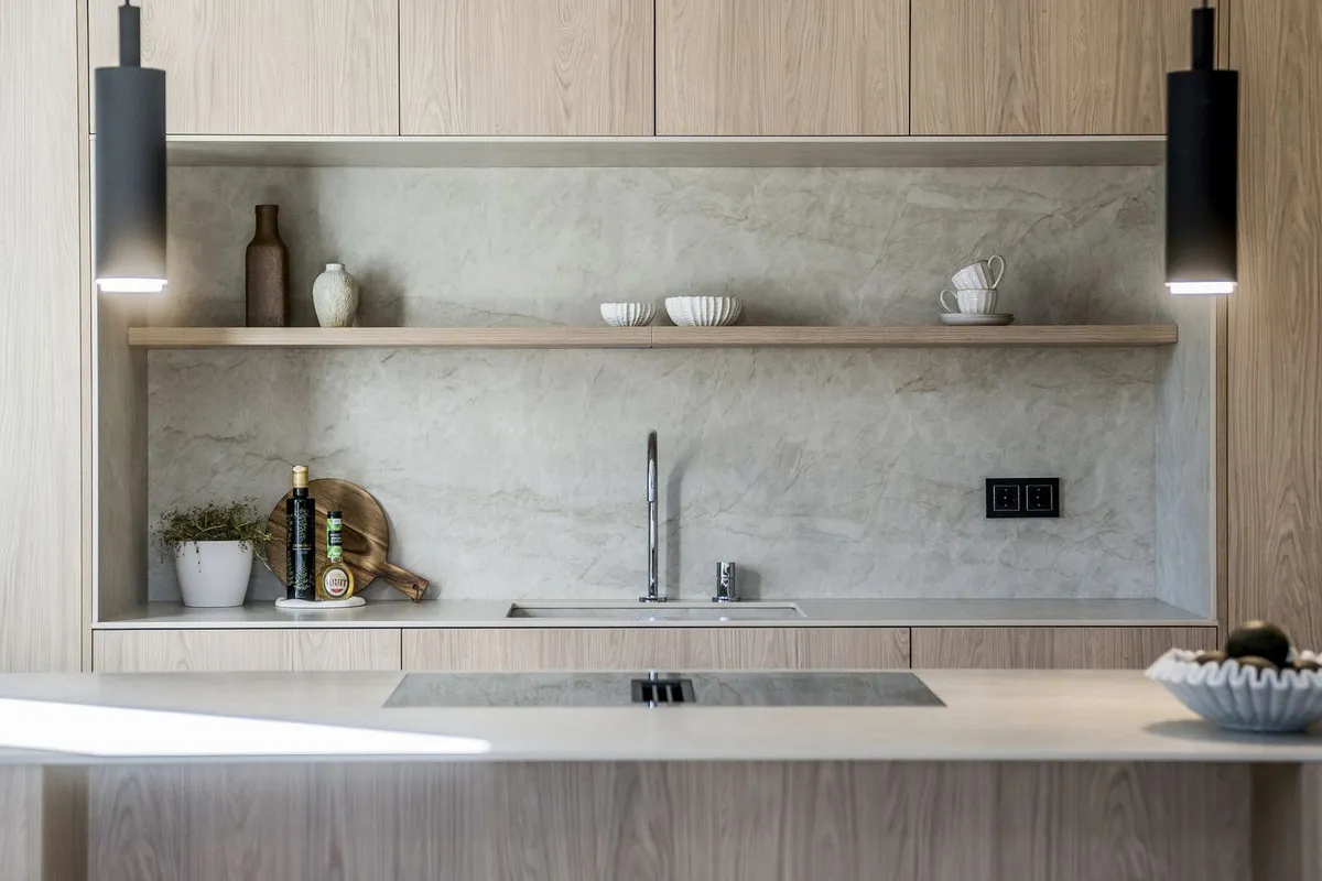 a49d57cd-b1c1-4dd1-8772-56793a74b61e