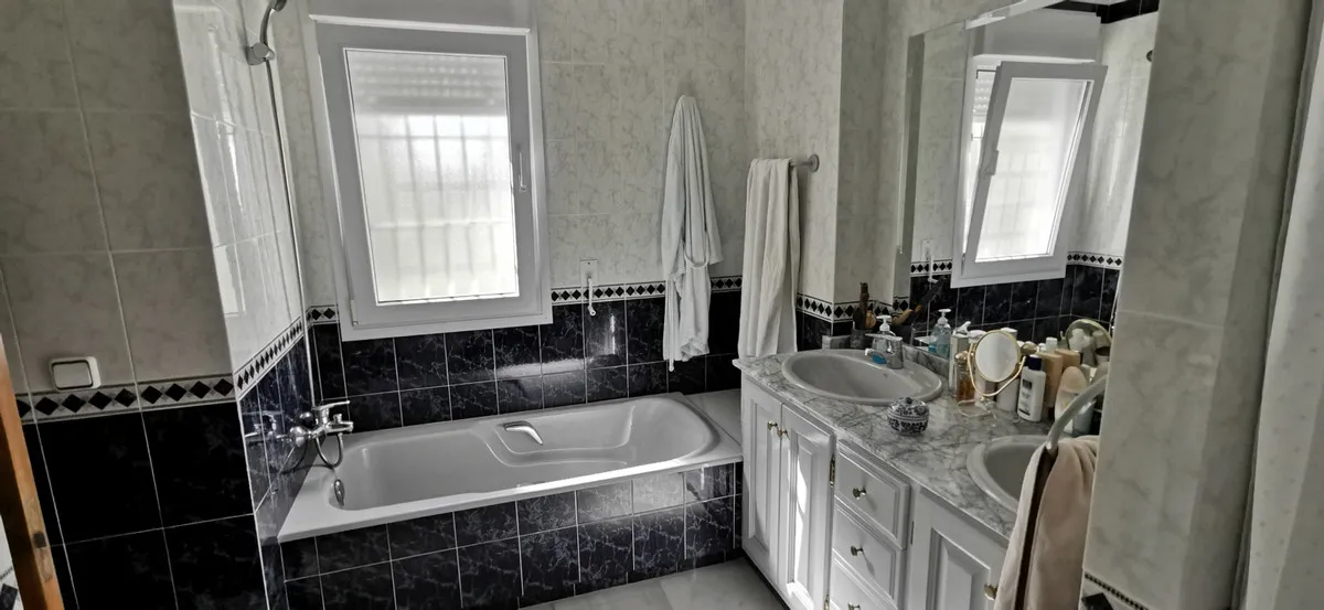 4b50fdf2-13ca-4007-ab8e-6760d1037c7d