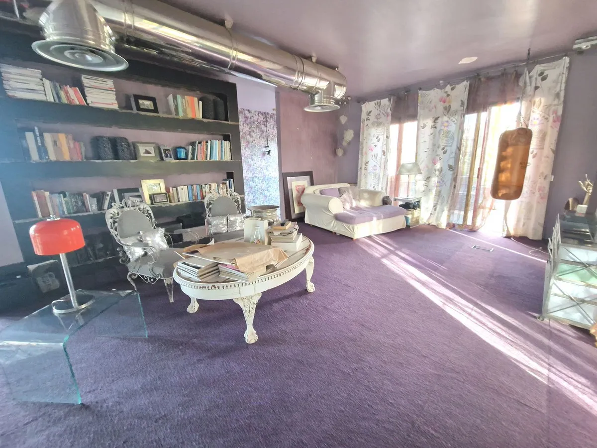 6fe050ef-4da0-4a8f-b504-f93e2c03948d