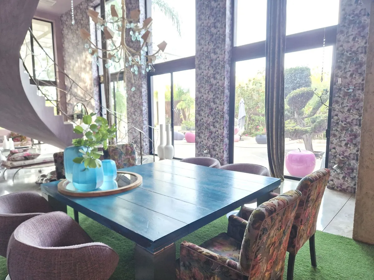 8e46e098-3d0f-4d19-8634-1ec527a0fb25