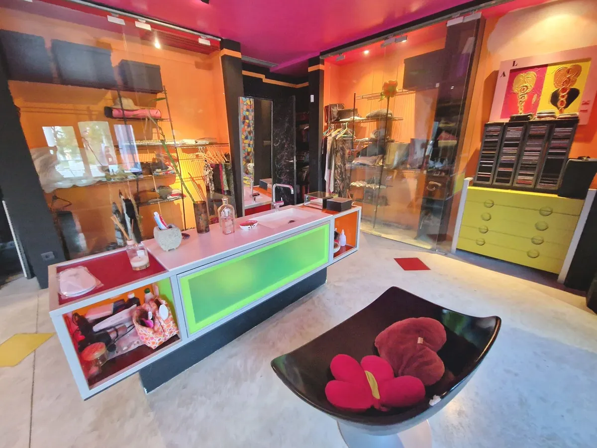 e300275e-240c-4ba1-a3c7-31ac2c3b8a8f