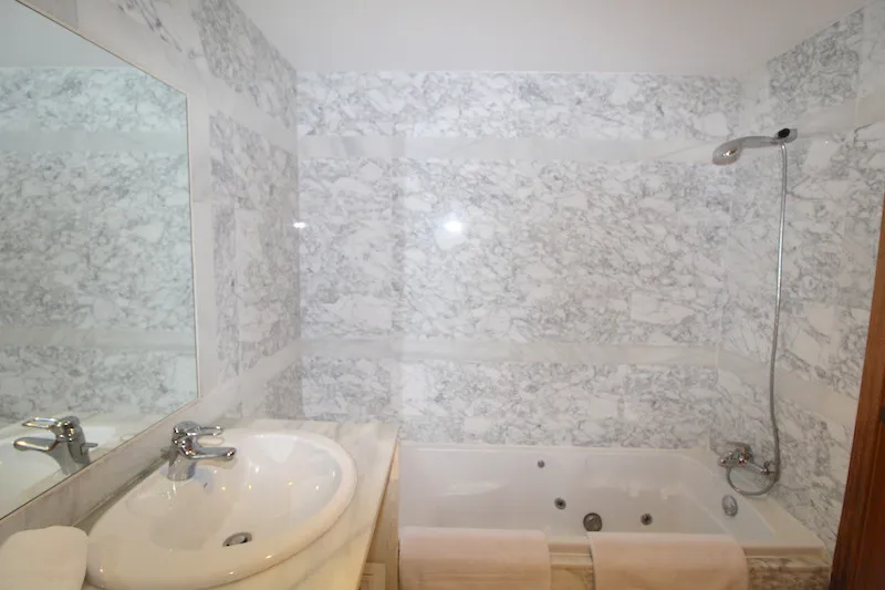 137b60dc-a6ad-4e5b-9019-b9add812a185