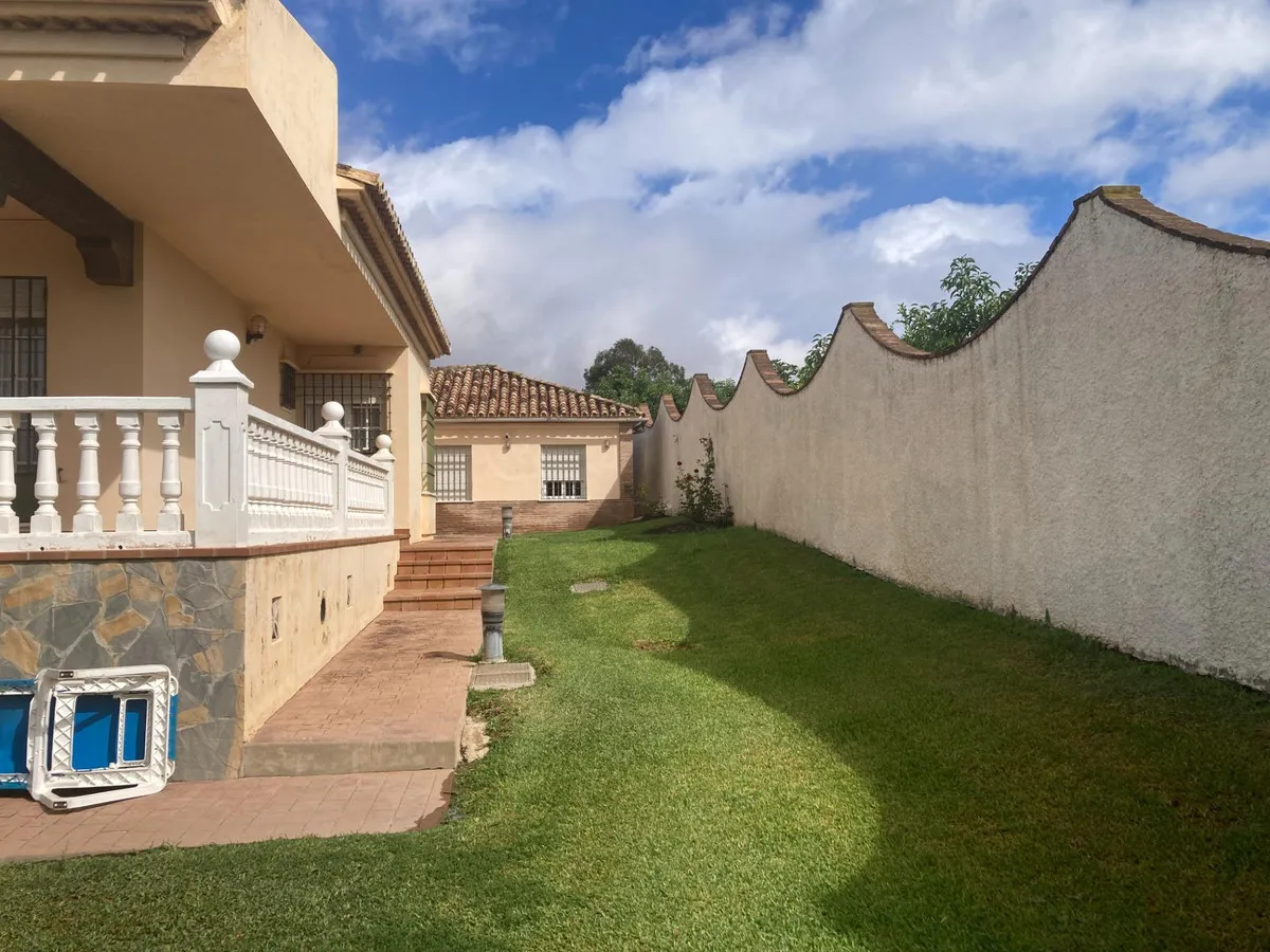 2a924a41-1d99-4f60-8c99-f05cd742954d