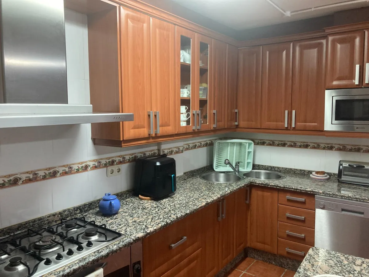 70b0f6b2-981f-4e5c-8c65-6c984ab8bc31