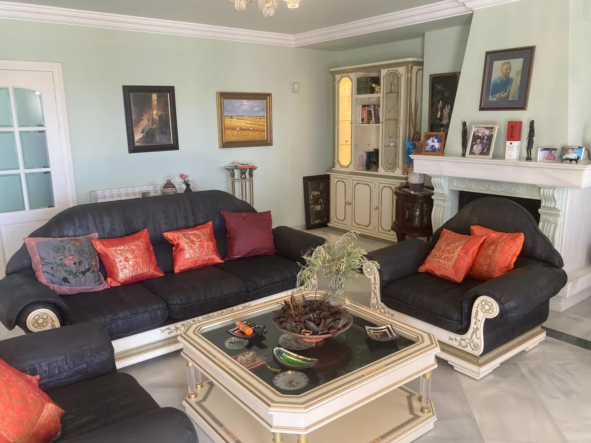 8a016eaa-b62b-4024-b7b6-8521716cc836