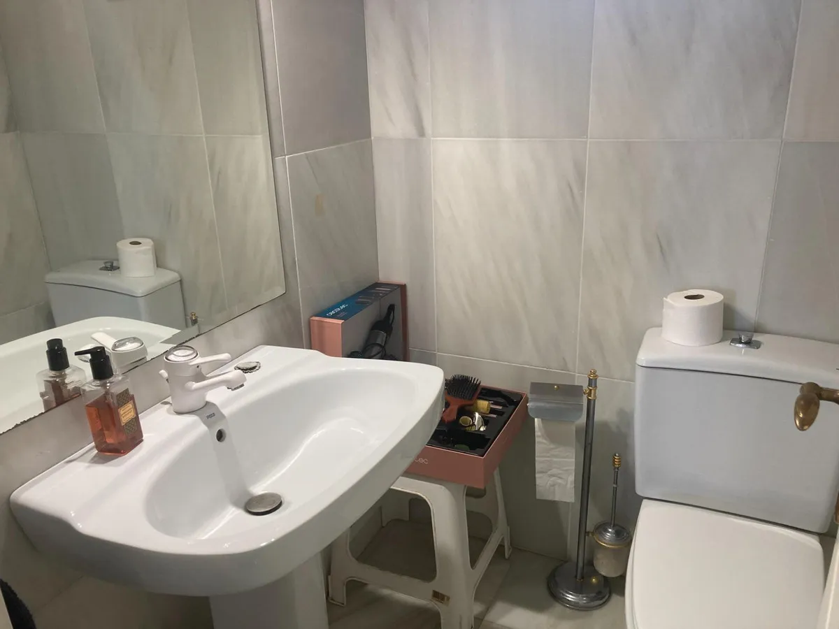 8fe7f0d3-44ca-4c80-a71b-f5e03b0032fc