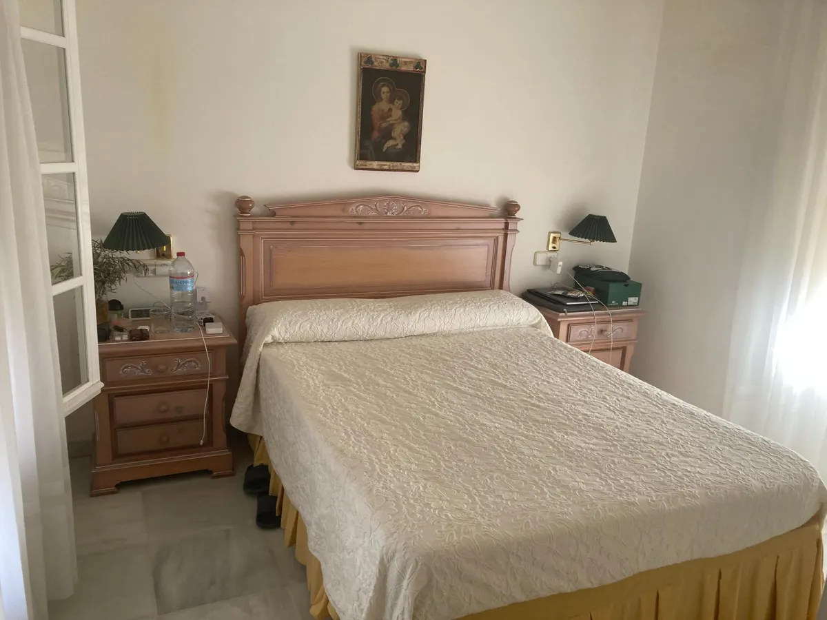 b83820cf-2c55-4d8f-bd00-ee93a9b32326