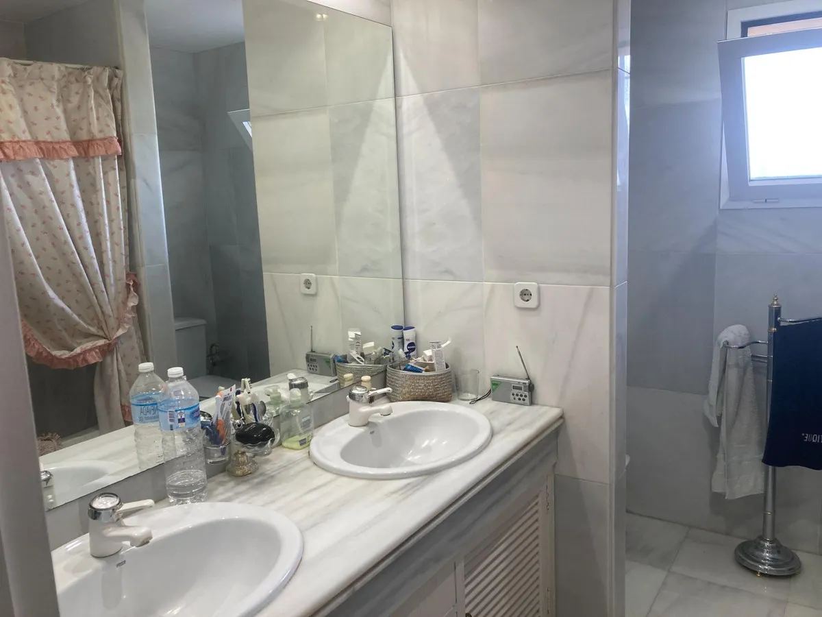 bc8a1239-94e1-4592-bff0-bb5771221c89