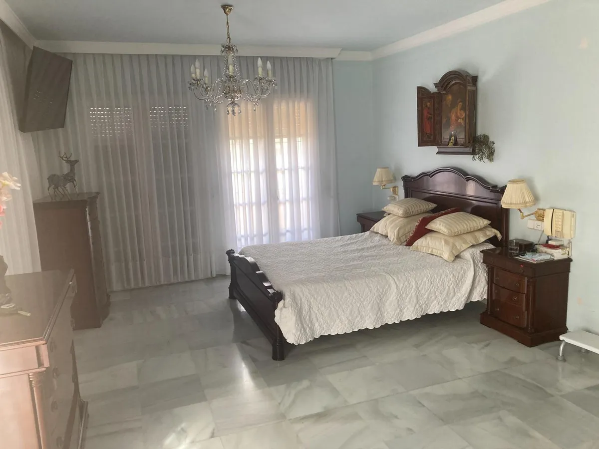 e10c7713-569a-4fc1-83fe-f6851862af49