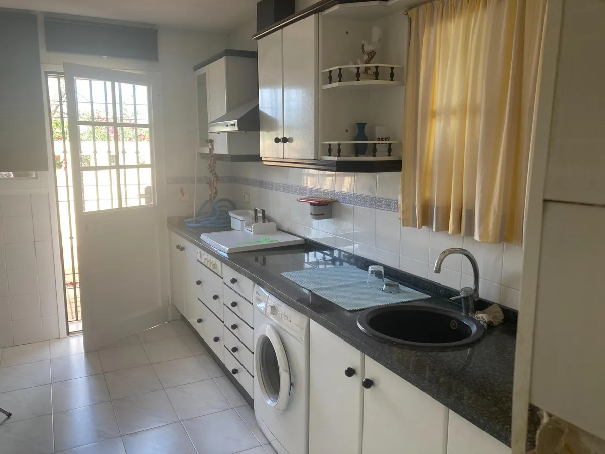 f491490a-8394-4bb8-8143-080588dcabb7