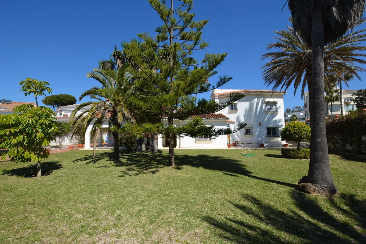 3246e273-7aa9-4ba4-9fac-91893b4287a2