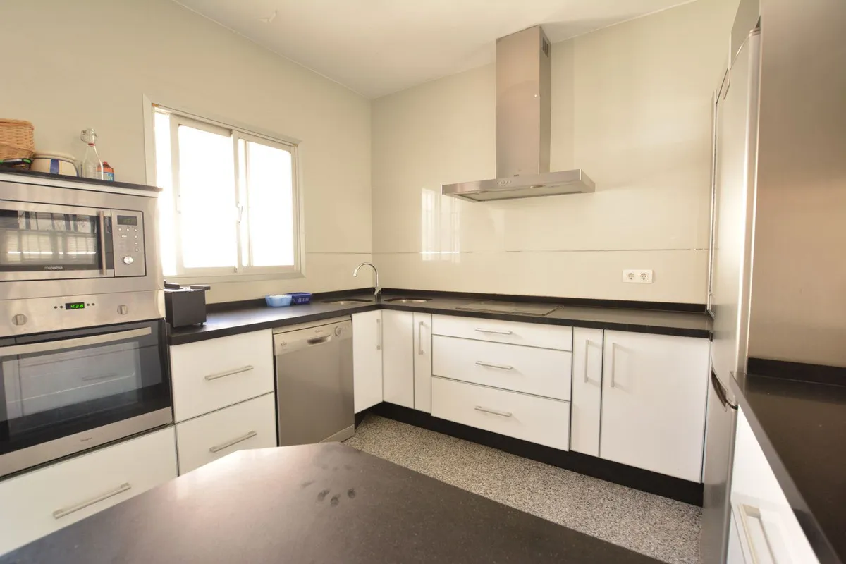 35f09c0f-c114-495f-ba58-7efa92bb93d5