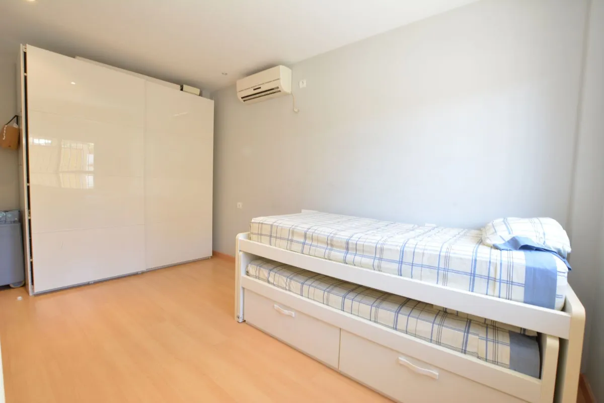 b7155242-bf02-41ce-8713-e60de75cf34b