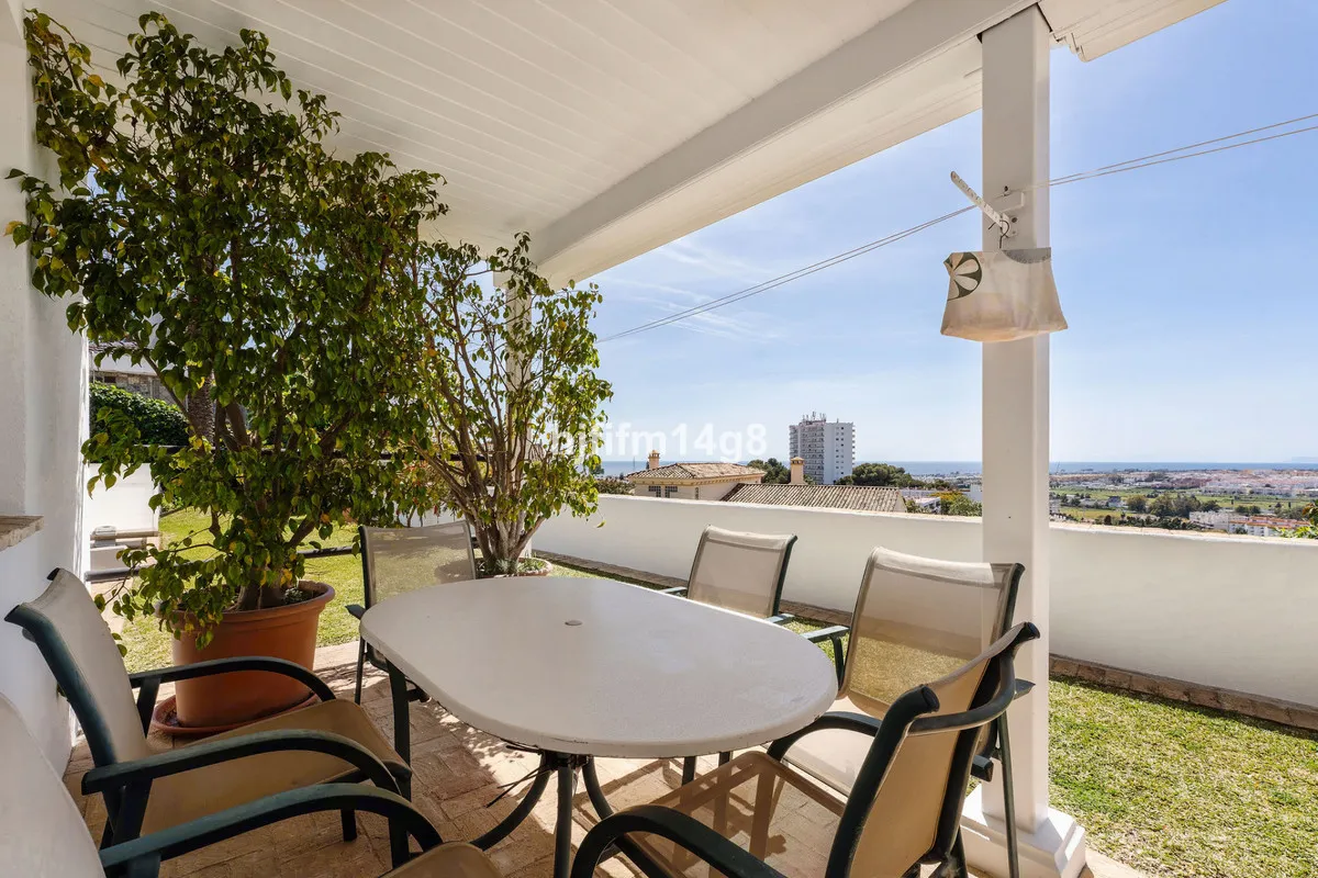 e57f48f5-558c-44b7-b24e-0ba5c25b5d3e