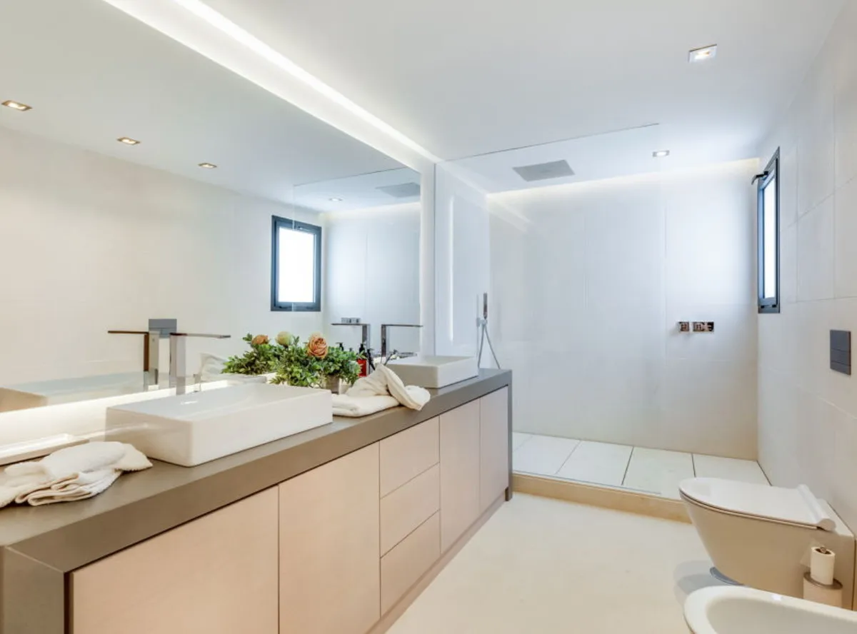 09223305-16b6-4589-a907-278e36a6aa26