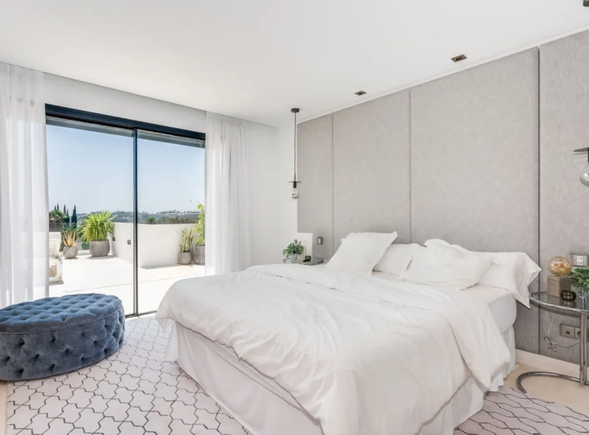 cdfcd9c7-d980-48bc-b2f2-4864939d2713