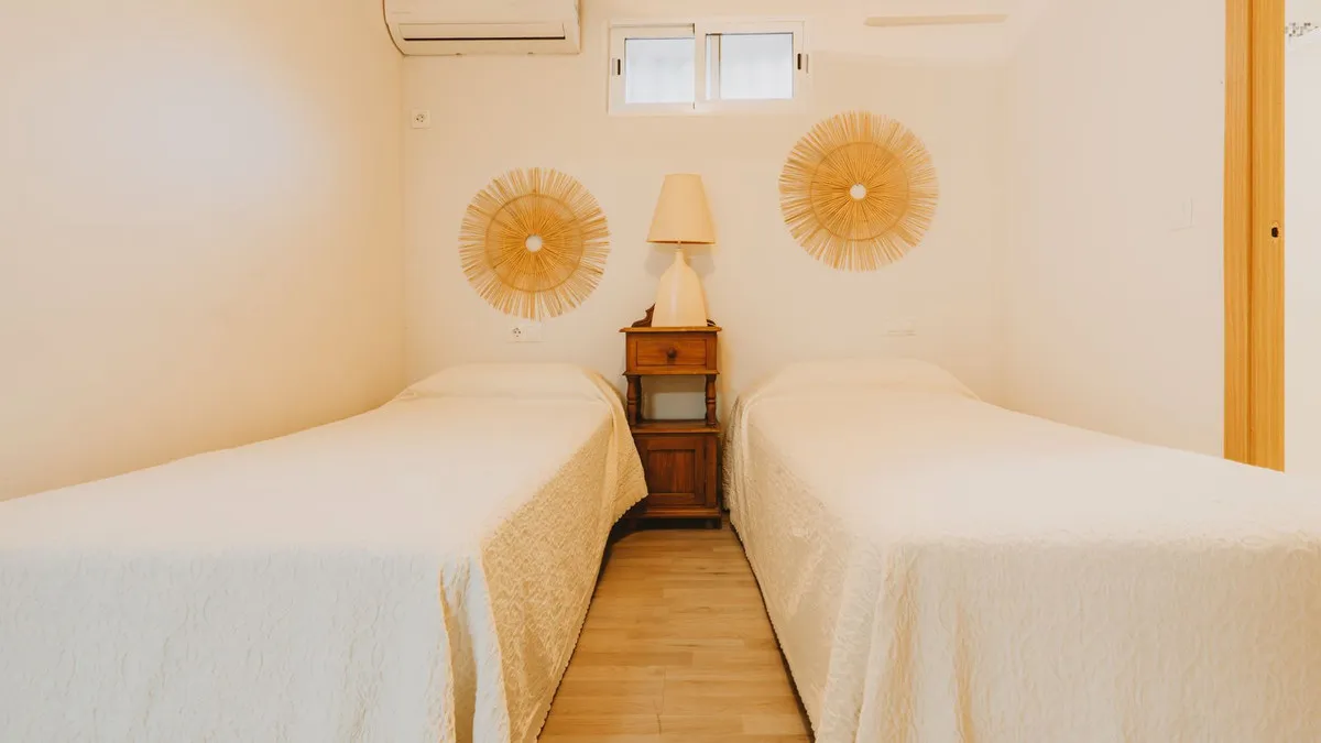 3b17f298-9db8-4944-8ce8-23e8c6bebad4