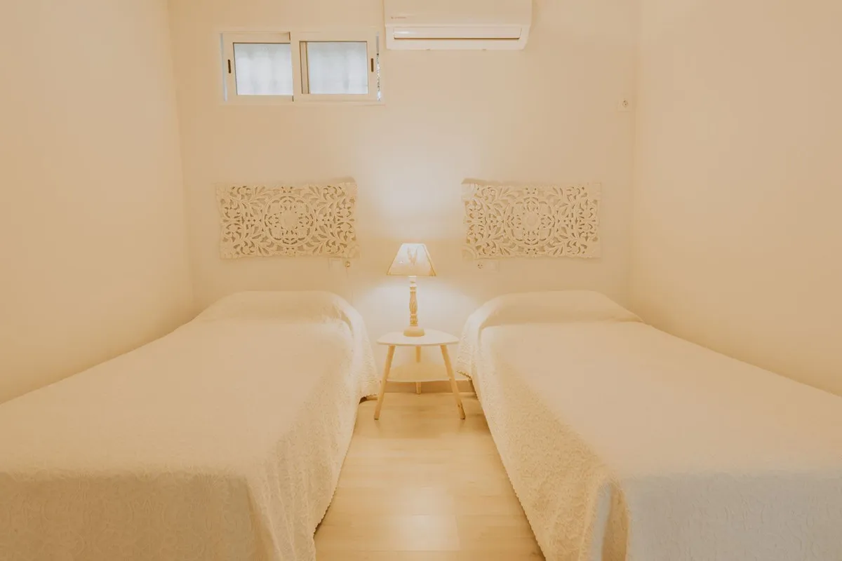 653925dd-2bbd-4bdf-a492-023451710587