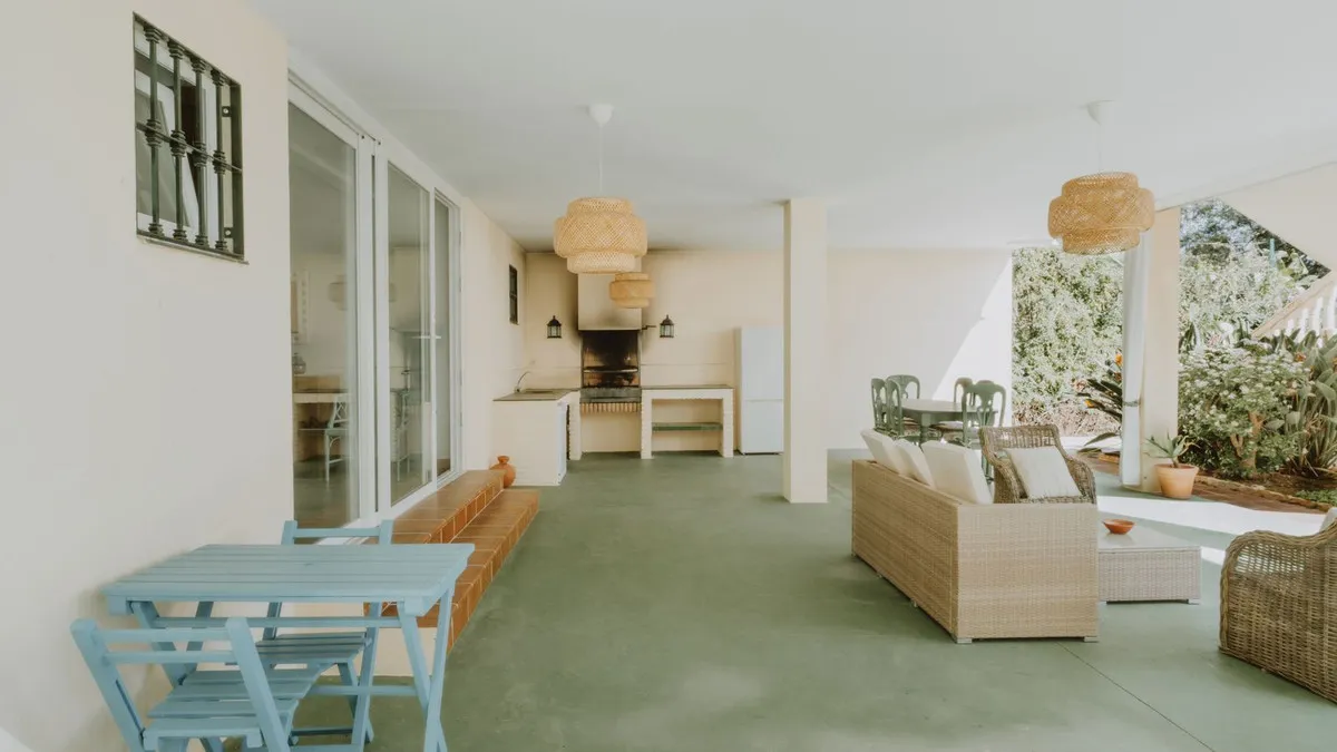 87f775a1-cef3-4eaa-8a39-a896e25f2041