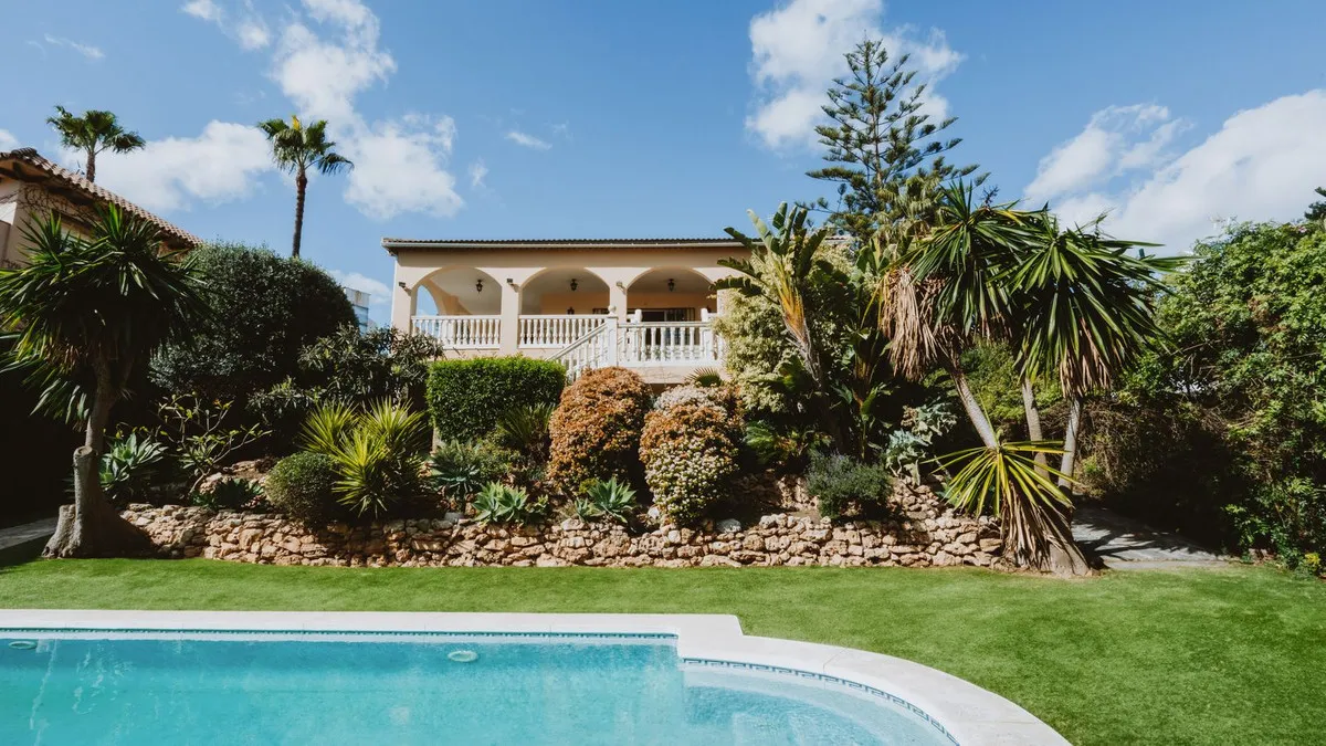 b55b2088-77f7-4893-adf1-6bc50be88d0f