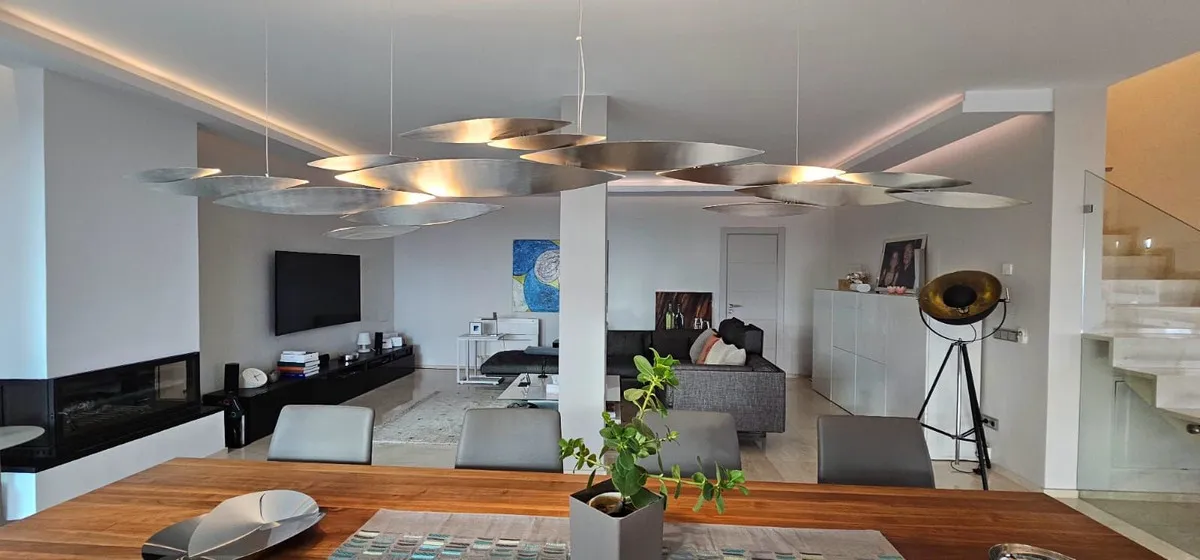 826d4b33-5dae-40ae-8c77-76e381805602