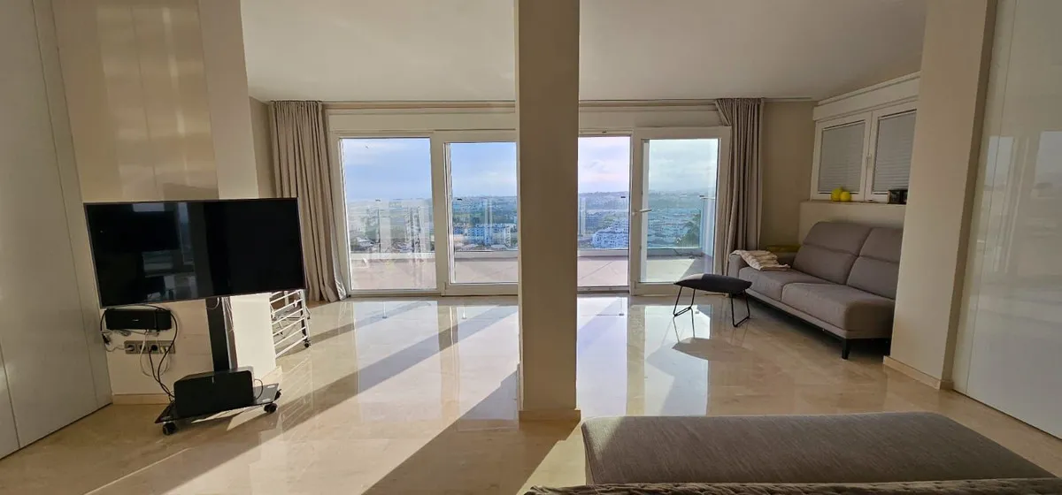 86647414-829c-412f-984e-f014b18ec0c3